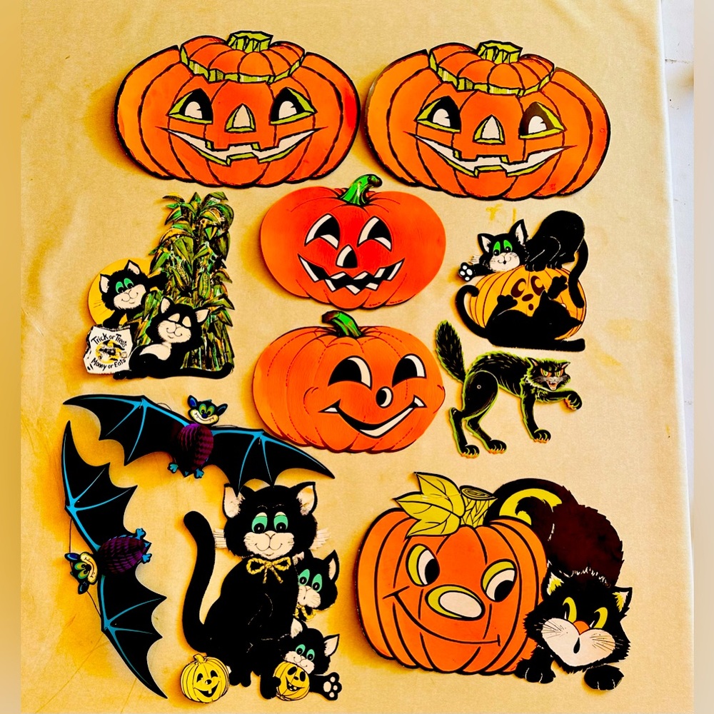 10 piece 60s 70s old Halloween Beistle Diecut Cutouts Witch Pumpkin! Vintage!